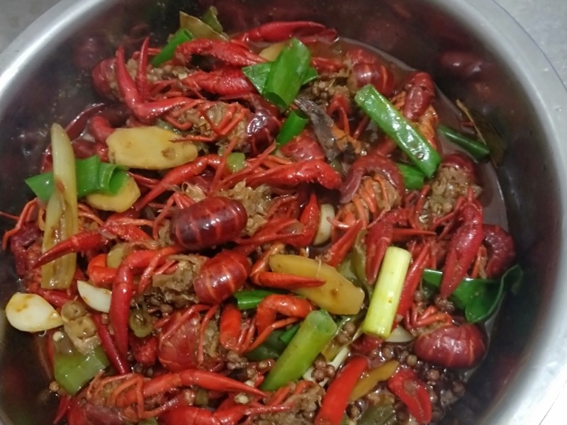 沔阳三蒸粉蒸肉的做法：传统美食的魅力